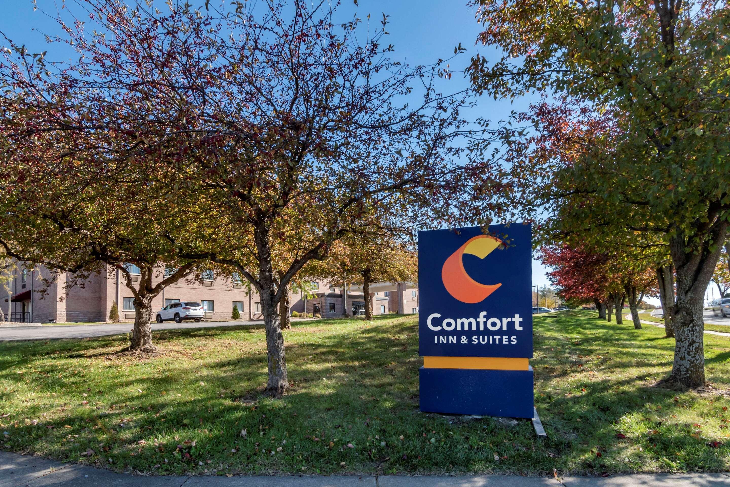 Comfort Inn & Suites Lees Summit -Kansas City Lee’s Summit Exterior foto